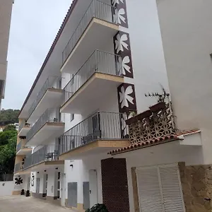  Hostal Malva Estartit