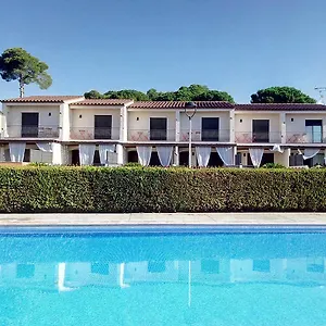 emporda-residencial.topcostabravahotels.com/